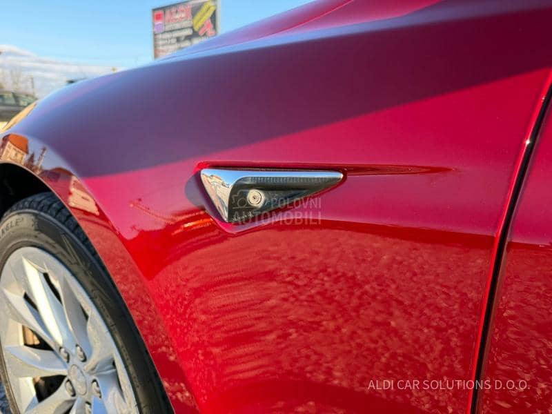 Tesla Model S All wheel drive