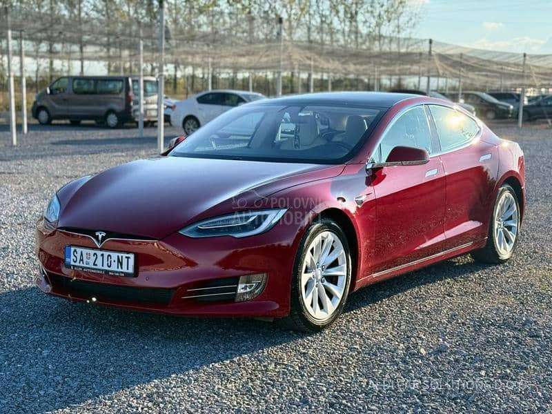 Tesla Model S All wheel drive