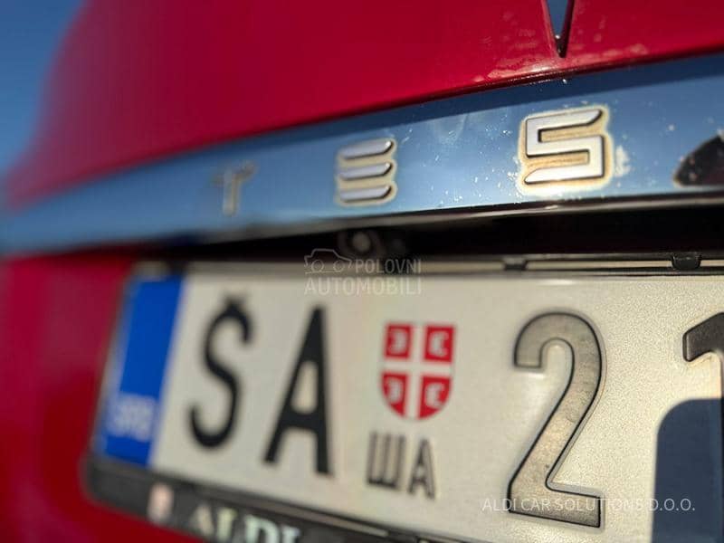 Tesla Model S All wheel drive
