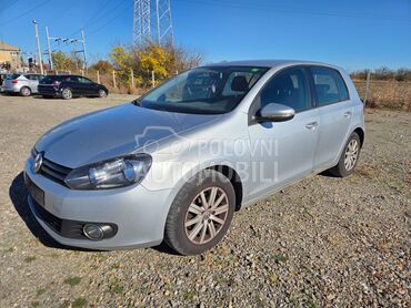 Volkswagen Golf 6 1.6TDI BLUEMOTION