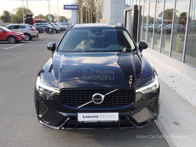 Volvo XC60 B4 AWD PLUS DARK