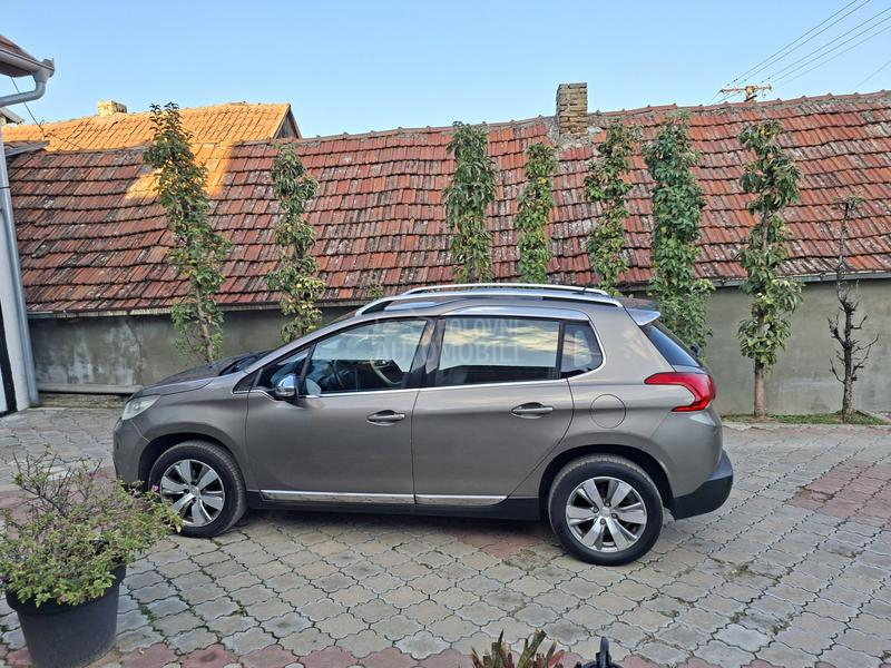 Peugeot 2008 1.6 hdi Allure