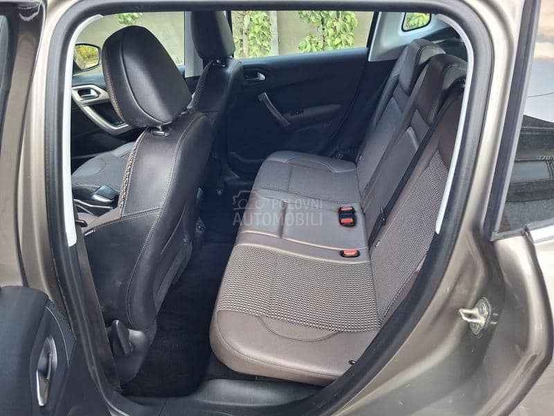 Peugeot 2008 1.6 hdi Allure