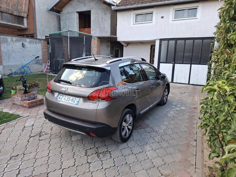 Peugeot 2008 1.6 hdi Allure