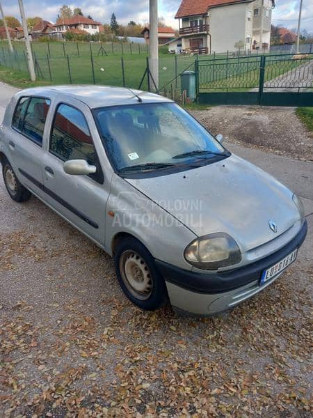 Renault Clio REG DOBAR