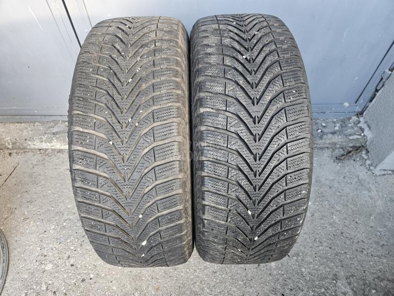 Vredestein 205/55 R16 Zimska