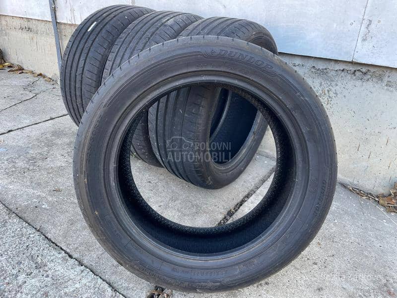 Dunlop 225/50 R17 Letnja