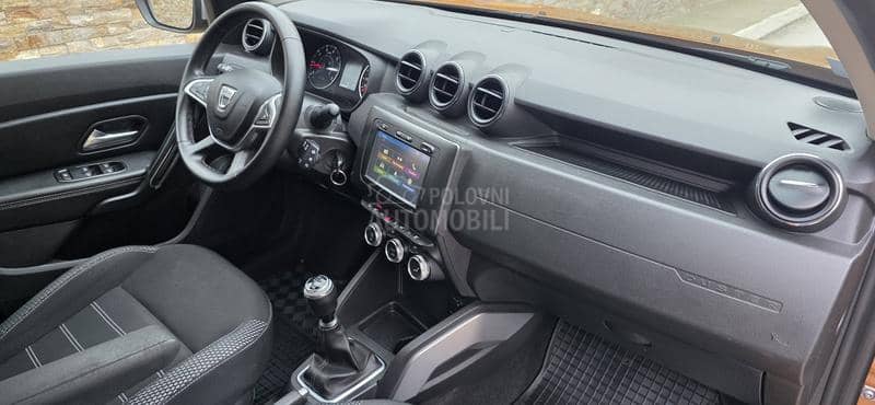 Dacia Duster 1.6i 4x4