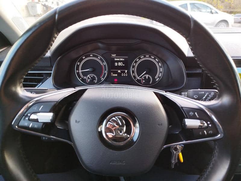 Škoda Scala 1.0 metan