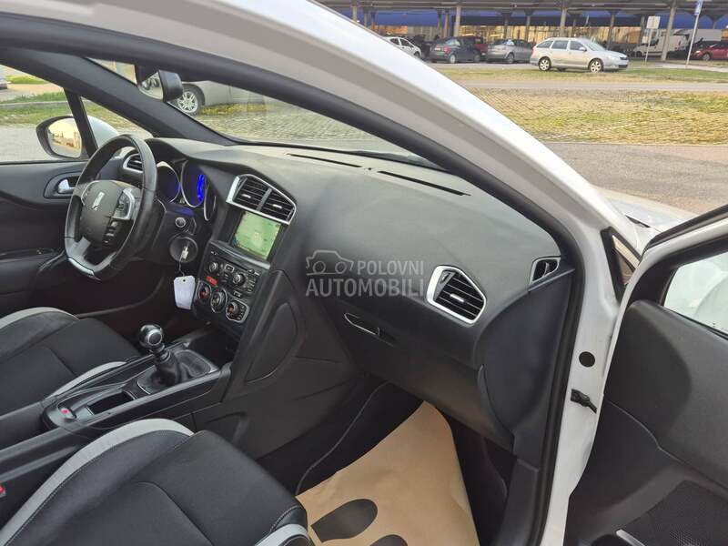 Citroen DS4 1.6 ehdi perl...a