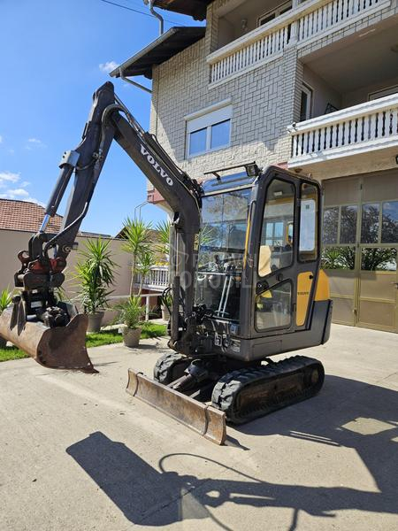 Volvo SV15    1630kg