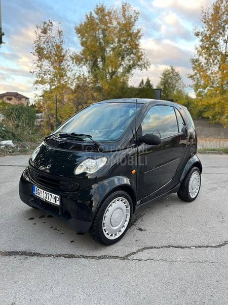 Smart ForTwo pure 700