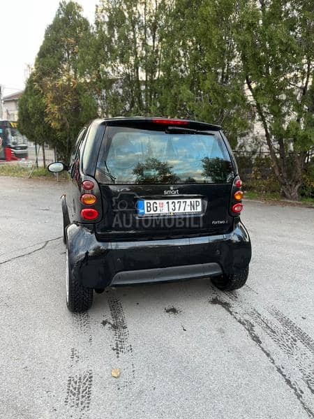 Smart ForTwo pure 700