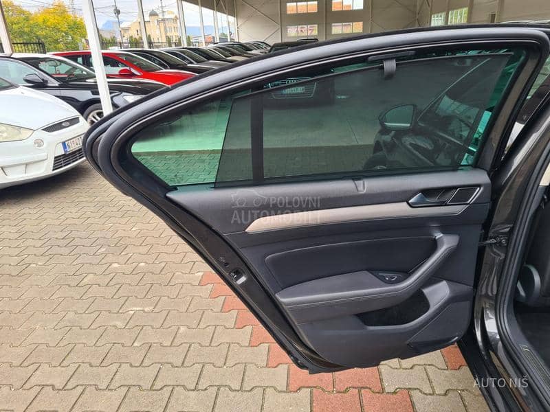 Volkswagen Passat B8 DSG HIGHLINE