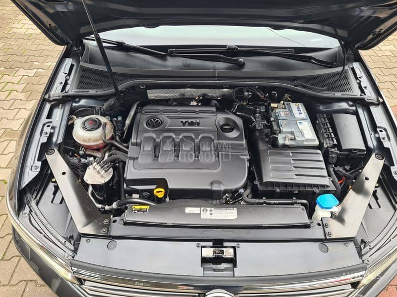 Volkswagen Passat B8 DSG HIGHLINE