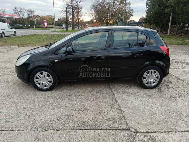 Opel Corsa D 1.4 16v