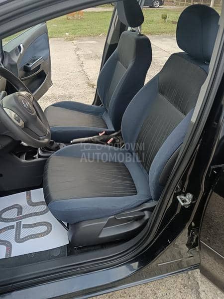 Opel Corsa D 1.4 16v