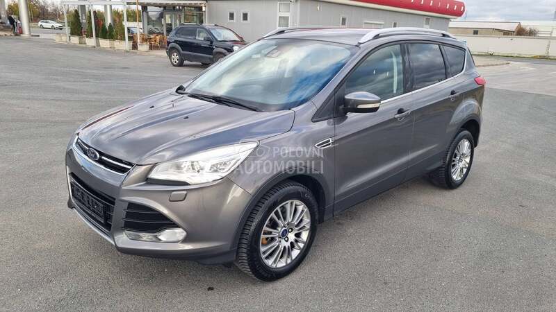 Ford Kuga TITANIUM 4X4
