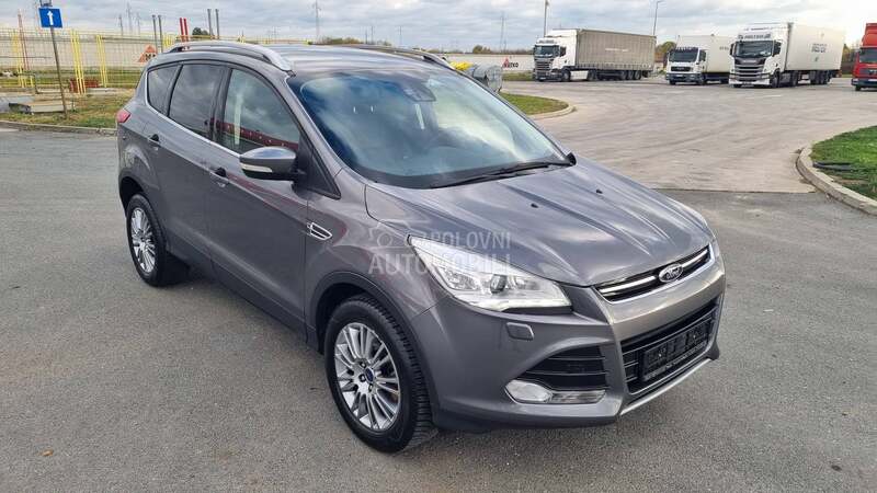 Ford Kuga TITANIUM 4X4