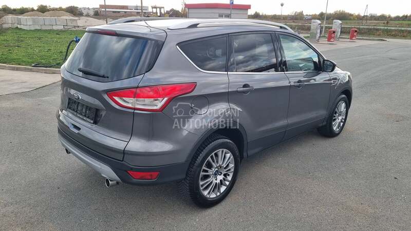 Ford Kuga TITANIUM 4X4