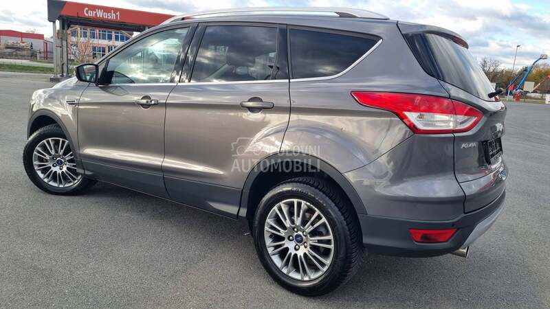 Ford Kuga TITANIUM 4X4