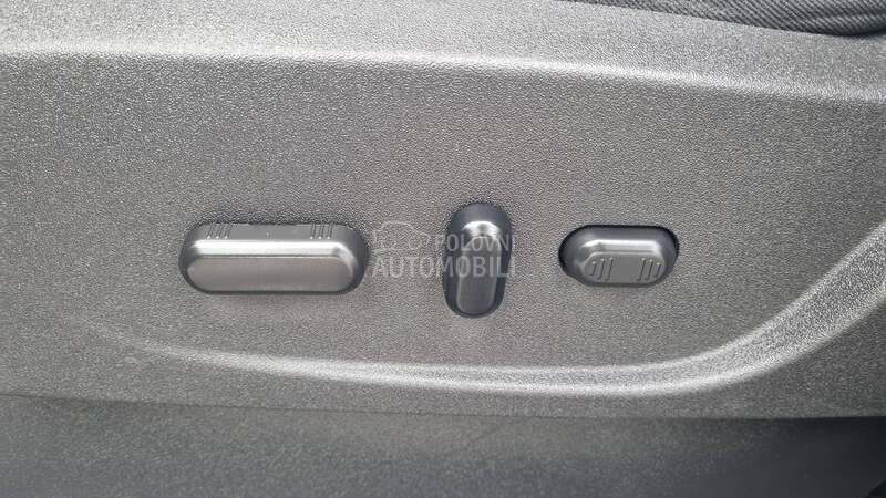 Ford Kuga TITANIUM 4X4