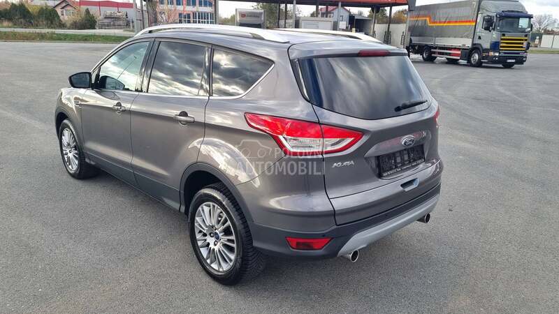 Ford Kuga TITANIUM 4X4