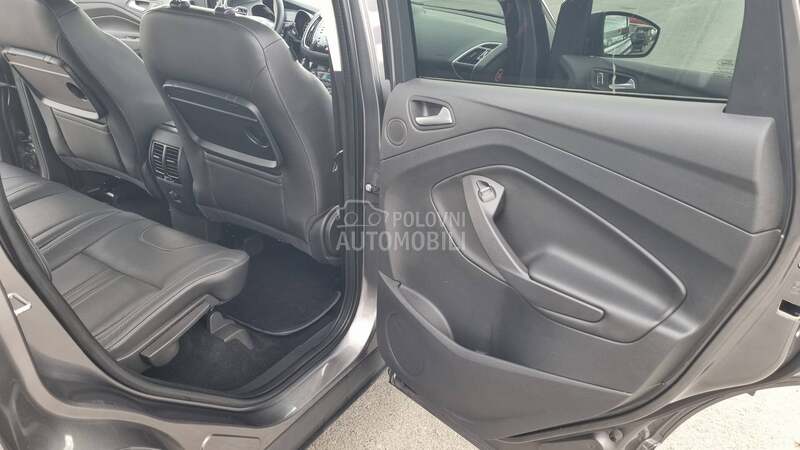 Ford Kuga TITANIUM 4X4