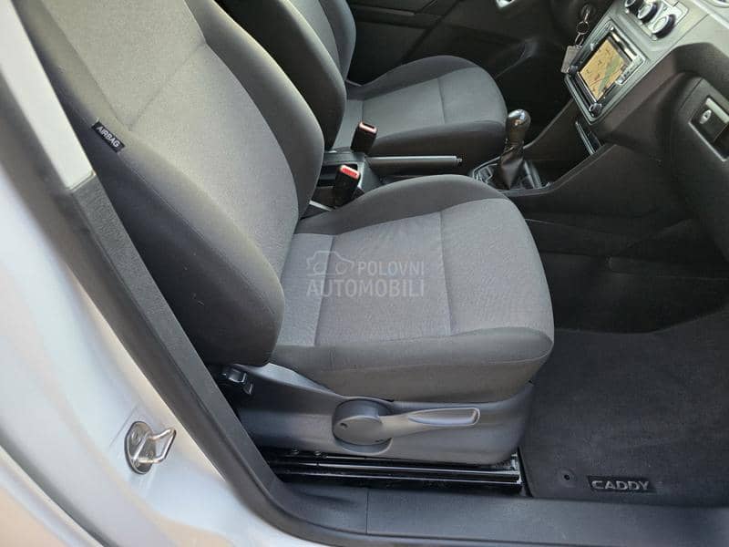 Volkswagen Caddy Maxi 2.0 TDI//S.KNJIGA//