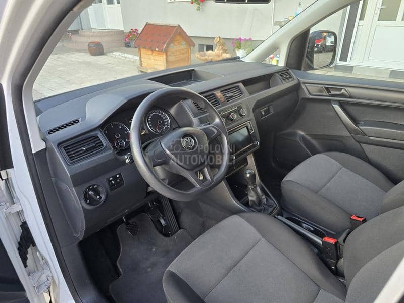 Volkswagen Caddy Maxi 2.0 TDI//S.KNJIGA//