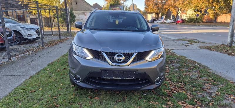 Nissan Qashqai 1.5 DCI TEKNA PAN