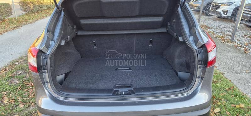 Nissan Qashqai 1.5 DCI TEKNA PAN