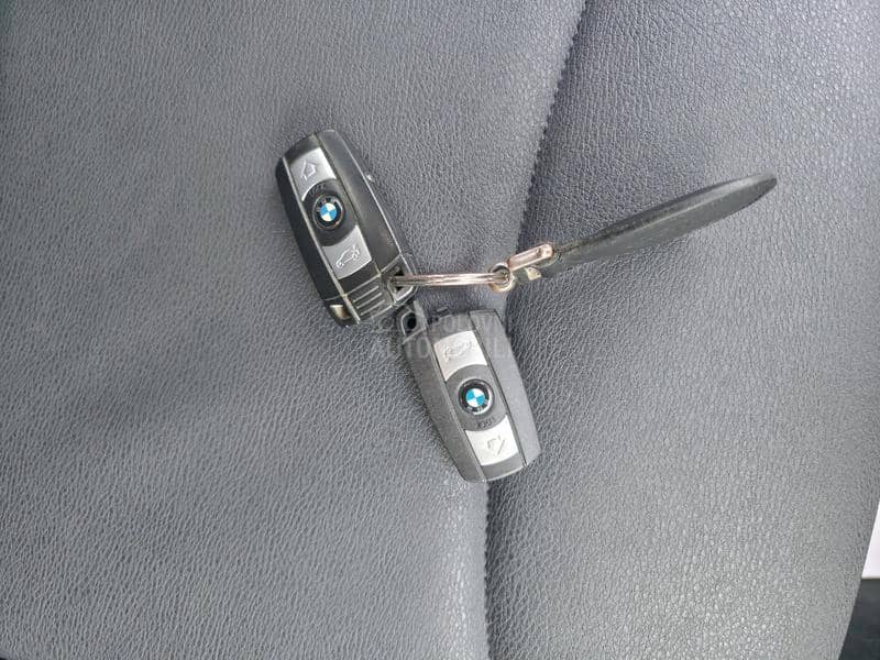 BMW X1 2.0 18D N.A.V.I