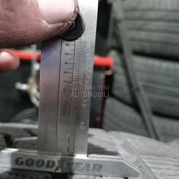 Continentalxl 245/45 R19 Zimska