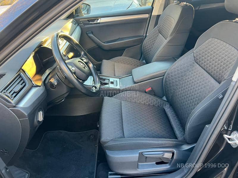 Škoda Superb 2.0 TDI AUT