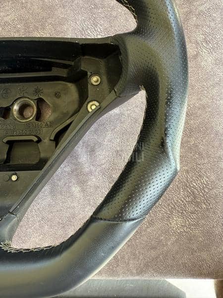 originalan amg volan