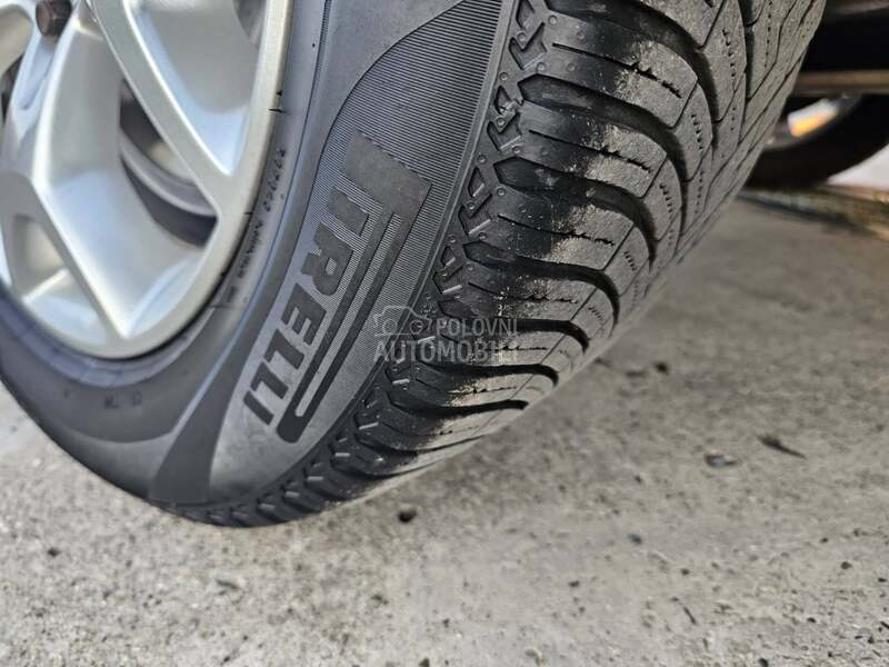 Ford Kuga //TOOP STANjE