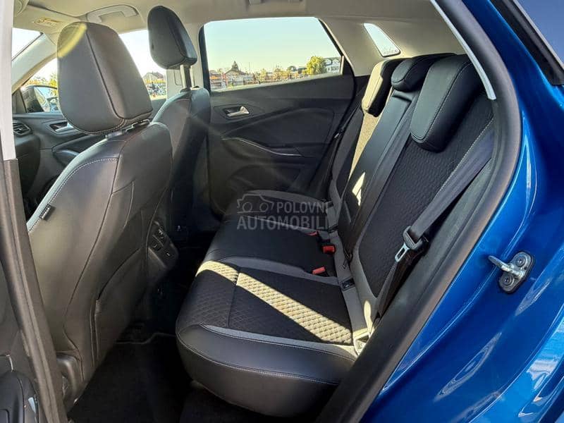 Opel Grandland X INNOVATION//AUT