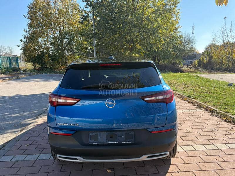 Opel Grandland X INNOVATION//AUT