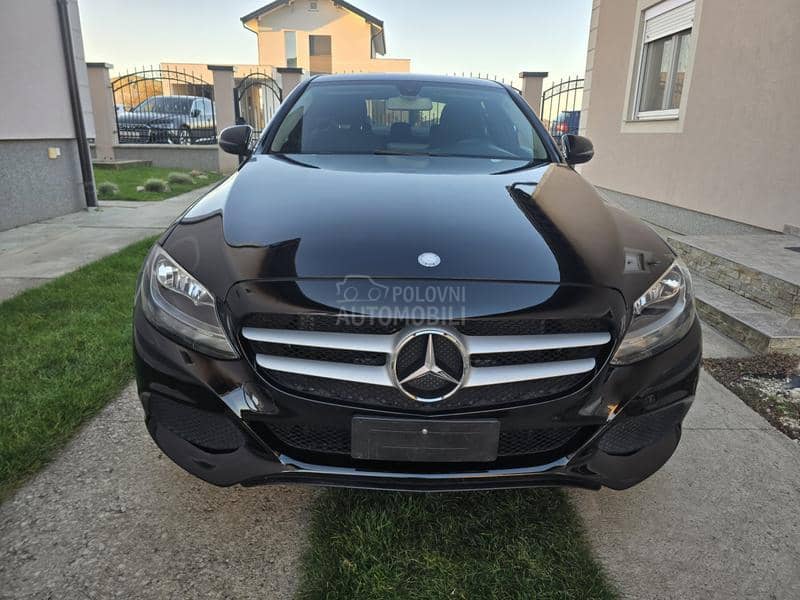 Mercedes Benz C 180 P.E.R.F.E.K.T