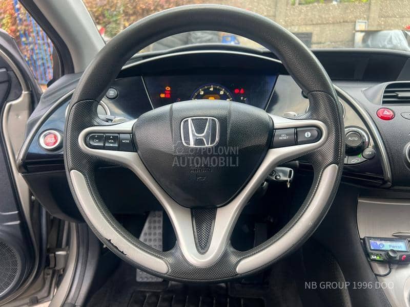 Honda Civic 1.8 V-TEC AUT