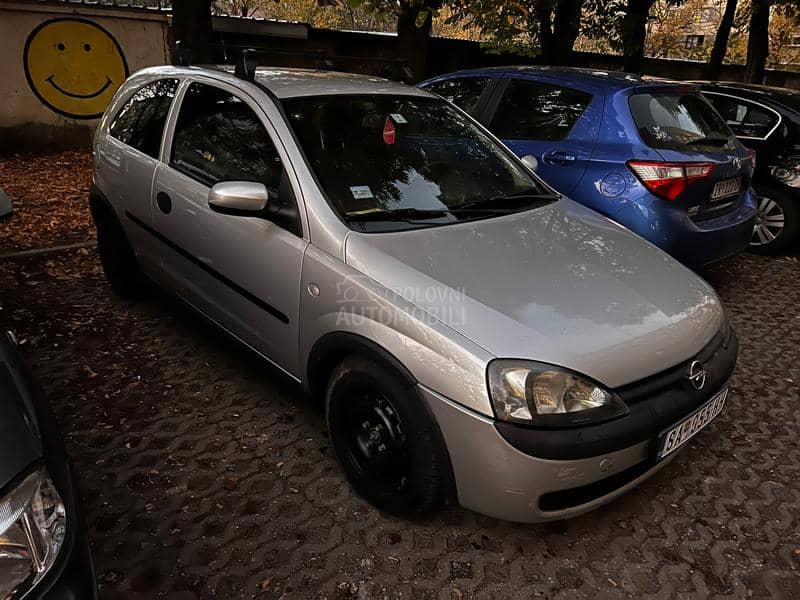 Opel Corsa C 1.0i