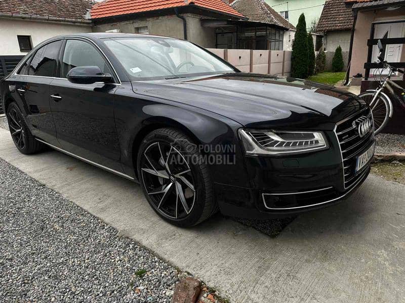 Audi A8 3.0TDI MATRIX