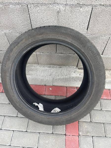 Lassa 245/45 R18 Zimska