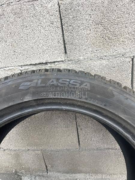 Lassa 245/45 R18 Zimska