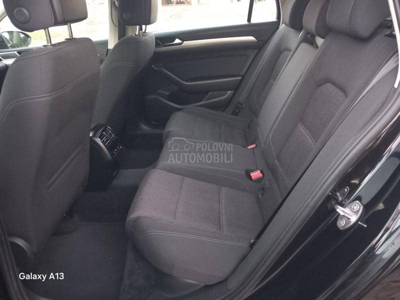 Volkswagen Passat B8 1.6 D S G  N A V I