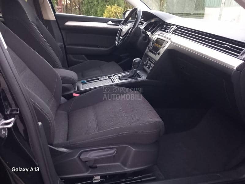Volkswagen Passat B8 1.6 D S G  N A V I