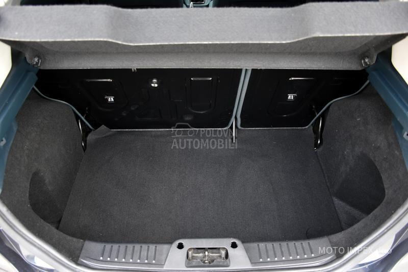 Ford Fiesta 1.2/TITANIUM/N0VA