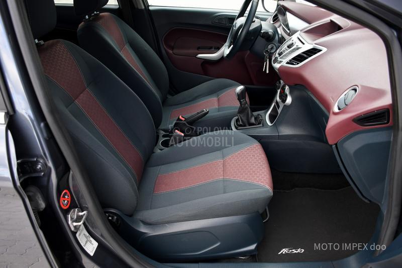 Ford Fiesta 1.2/TITANIUM/N0VA
