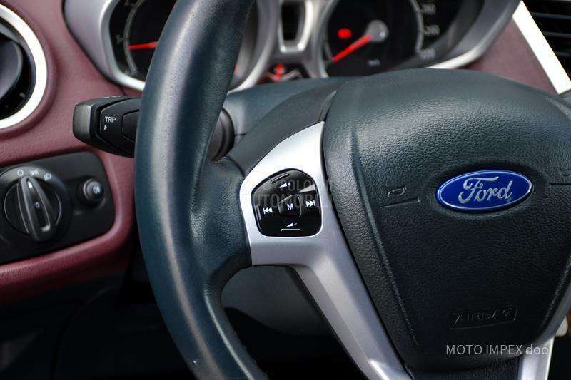 Ford Fiesta 1.2/TITANIUM/N0VA